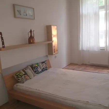 Szegedi Arany Apartman Appartamento *